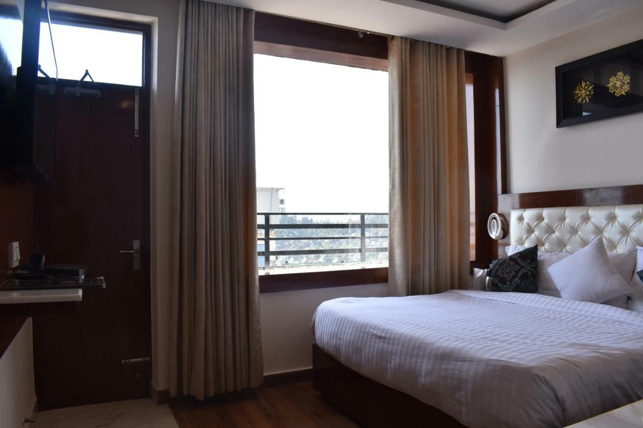 Hotel Black Magic Dharamshala Exterior photo