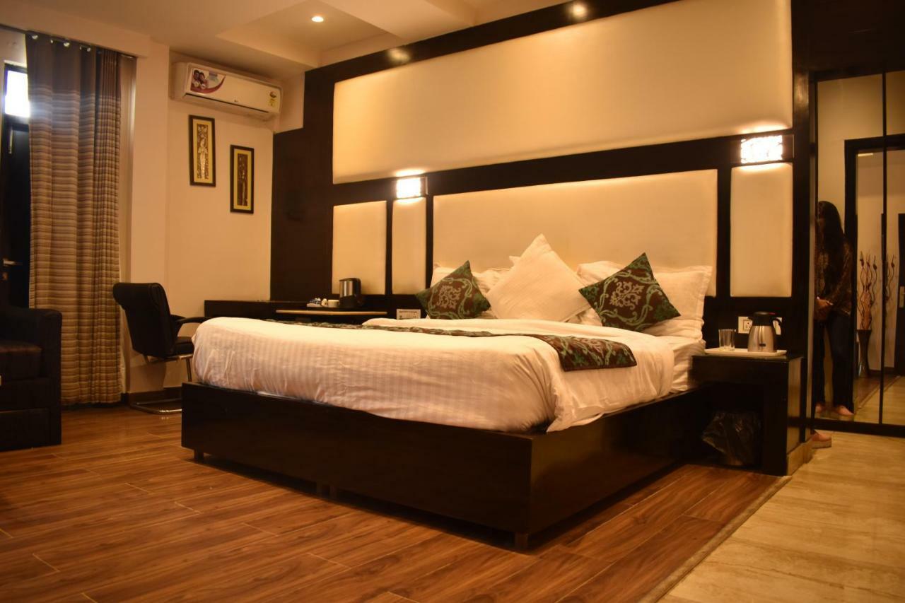 Hotel Black Magic Dharamshala Exterior photo